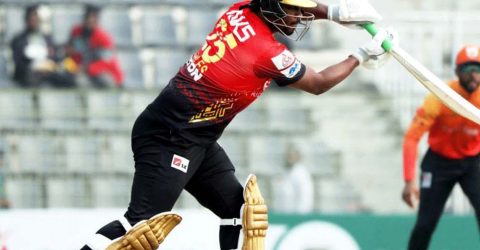 রেকর্ড গড়ে কুমিল্লার জয়