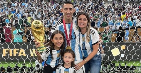 আমার মুমূর্ষু মেয়ে শিখিয়েছে, কখনও হাল ছাড়তে নেই: ডি মারিয়া