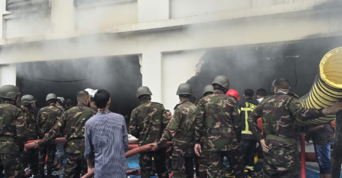 আশুলিয়ায় পোশাক কারখানায় আগুন, নিয়ন্ত্রণে ৯ ইউনিট