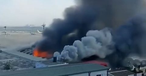 শাহজালালে আগুনের ঘটনায় বিমানের তদন্ত কমিটি